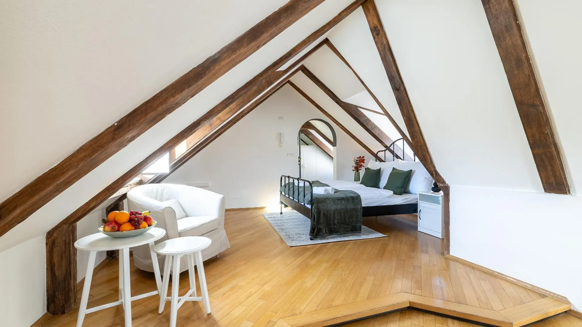 Luxury Retreat By Charles Bridge Apartment Prague 0*,  Czech Republic