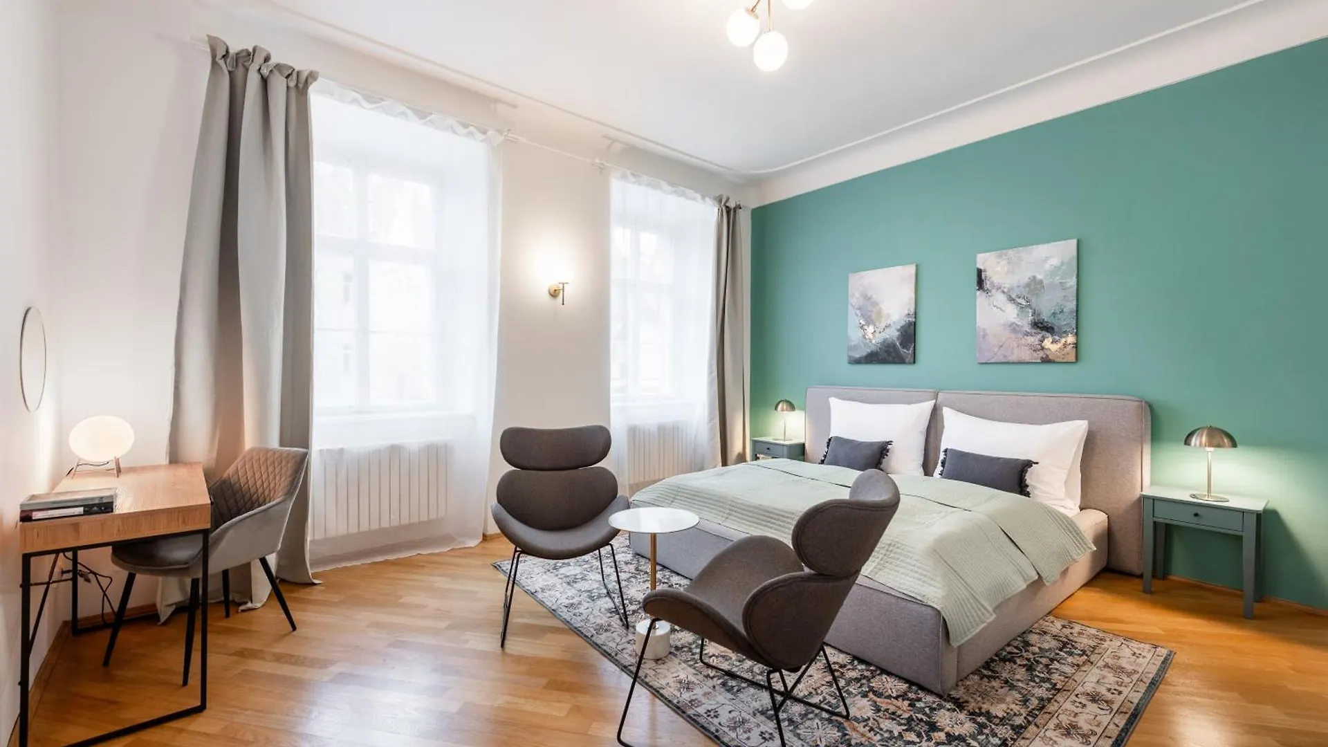 Luxury Retreat By Charles Bridge Apartment Prague