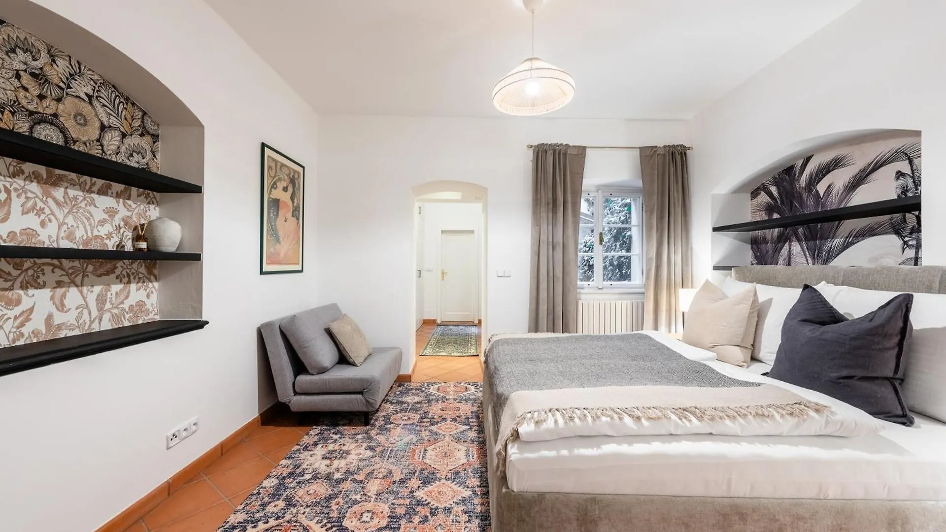 Ferienwohnung Luxury Retreat By Charles Bridge Prag Apartment