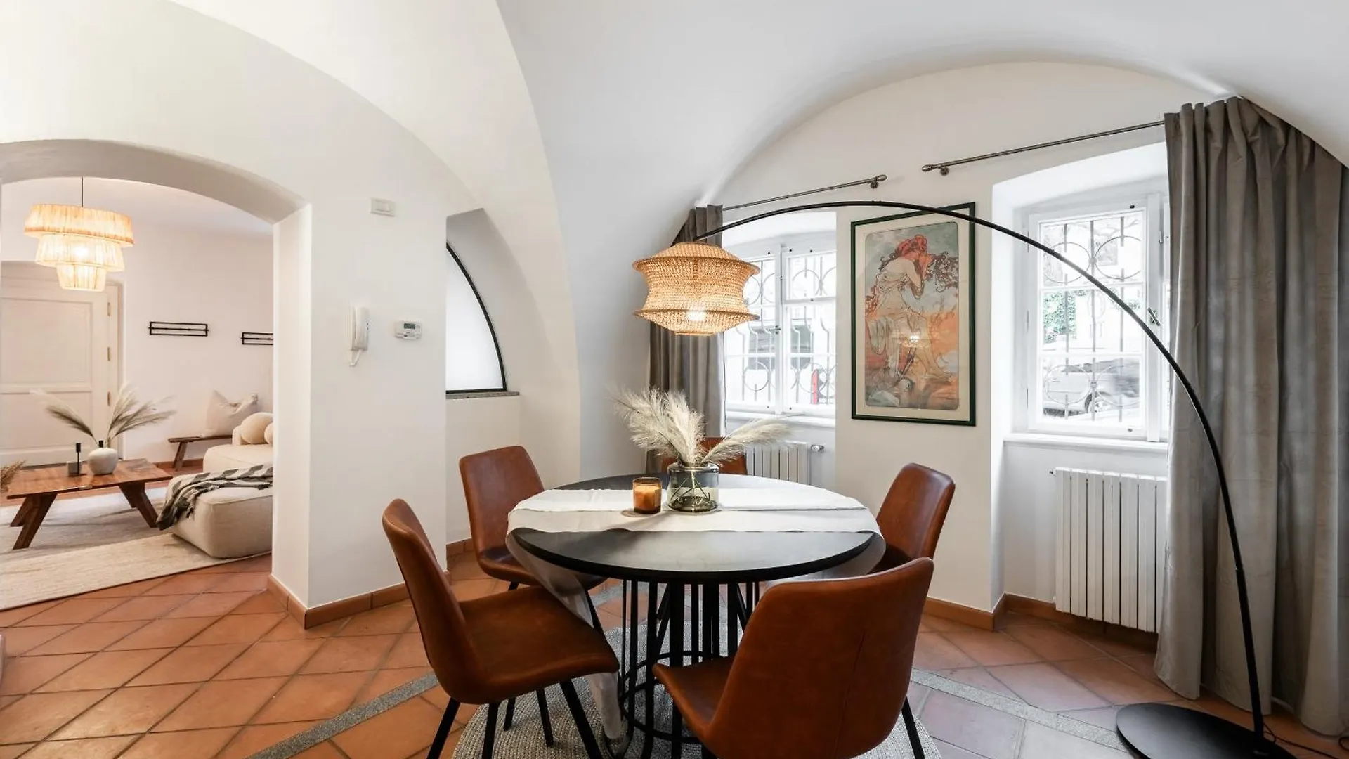 Luxury Retreat By Charles Bridge Apartment Prague